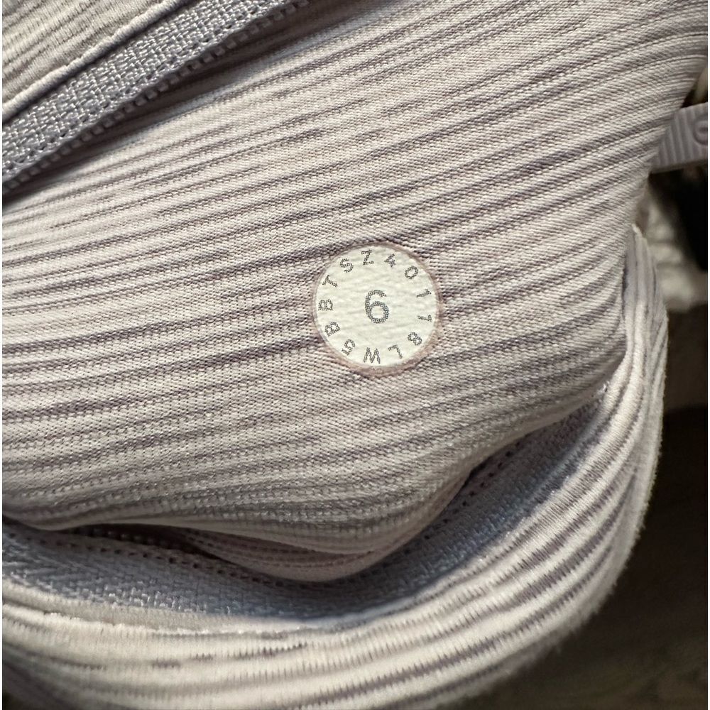 Lululemon Leggings - Picture 4 of 4